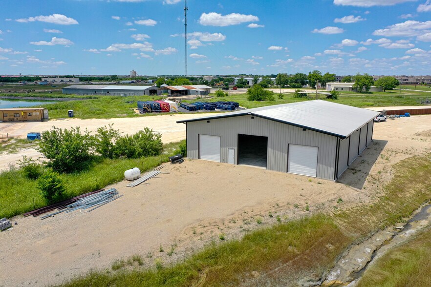 2912 Chambers St, Venus, TX à louer - Photo de l’immeuble – Image 3 sur 8