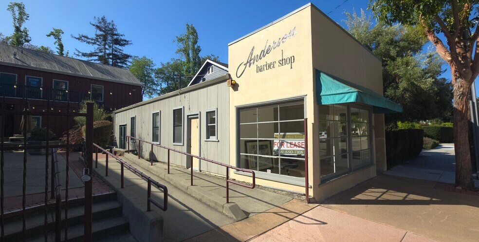583 Dana St, San Luis Obispo, CA à louer - Photo de l’immeuble – Image 2 sur 23
