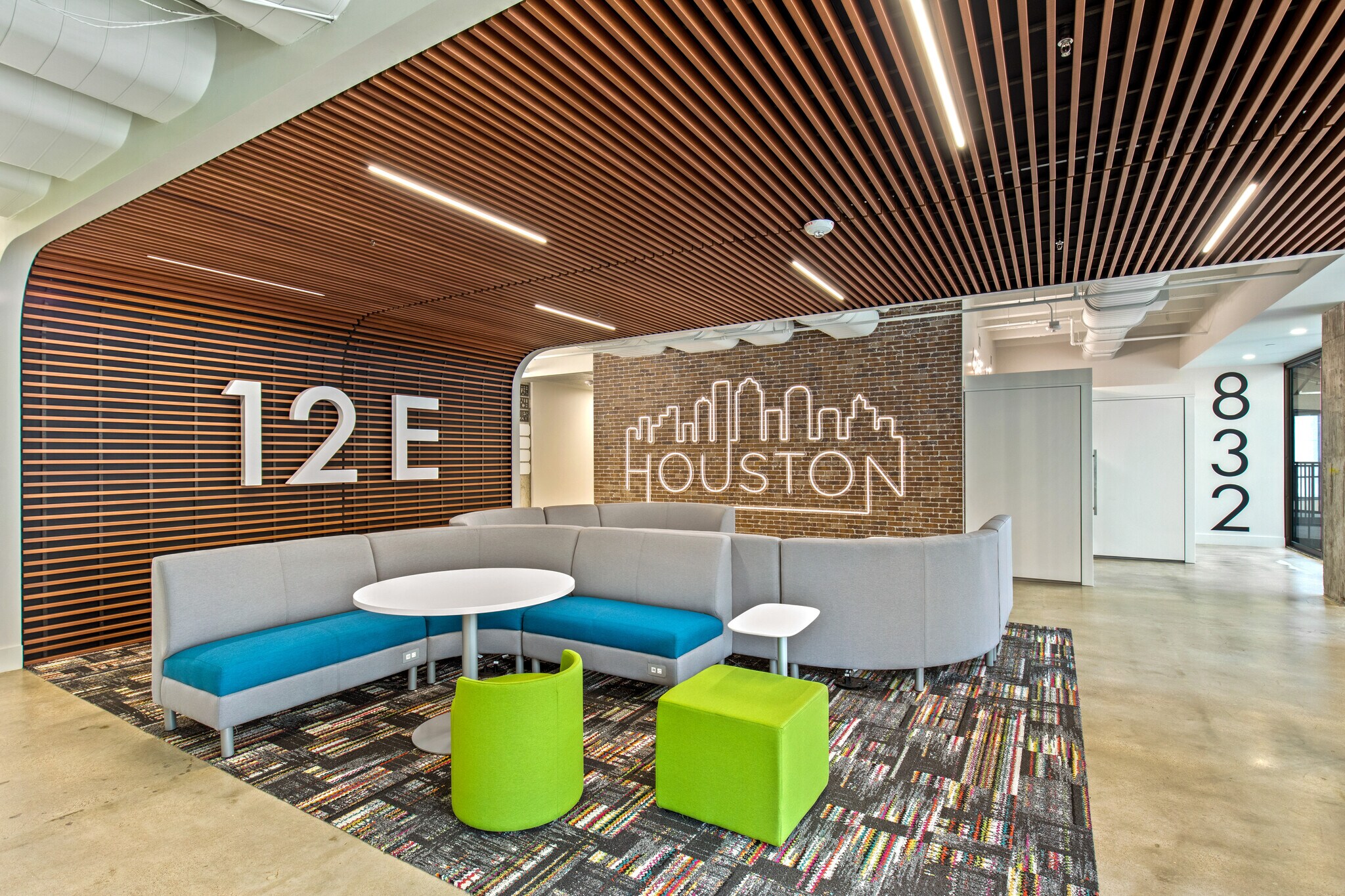 5065-5075 Westheimer Rd, Houston, TX à louer Photo principale– Image 1 sur 28