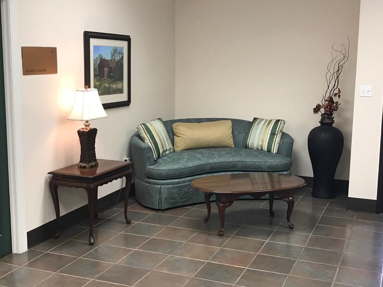 3959 Electric Rd, Roanoke, VA à louer - Photo intérieure – Image 3 sur 6