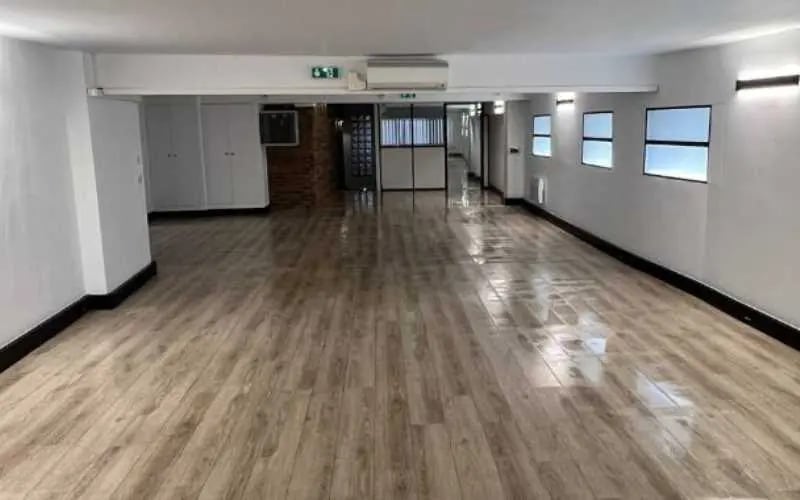 Bureau dans Pantin à louer - Photo intérieure – Image 3 sur 6