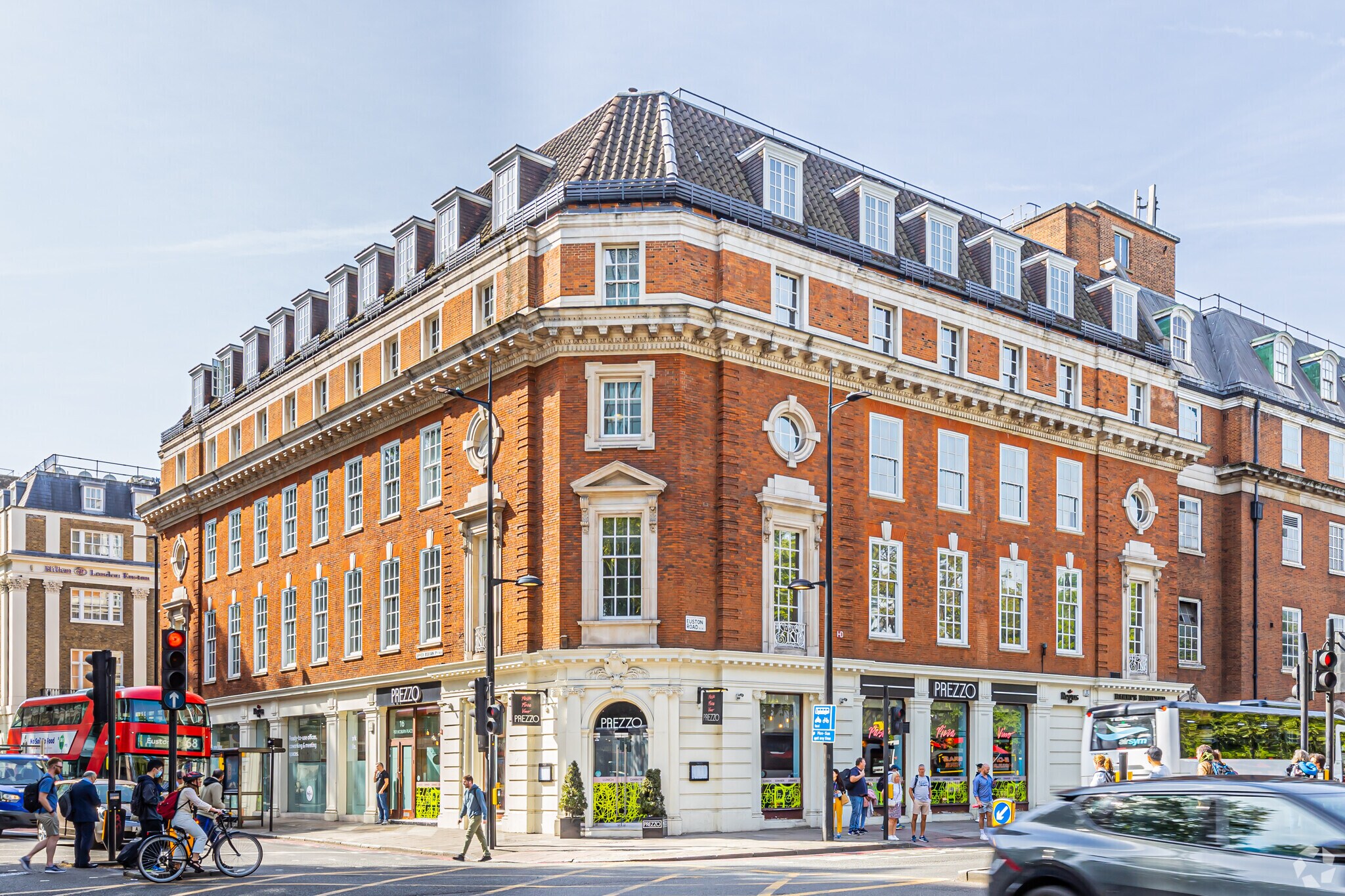 16 Upper Woburn Pl, Londres à louer Photo principale– Image 1 sur 15