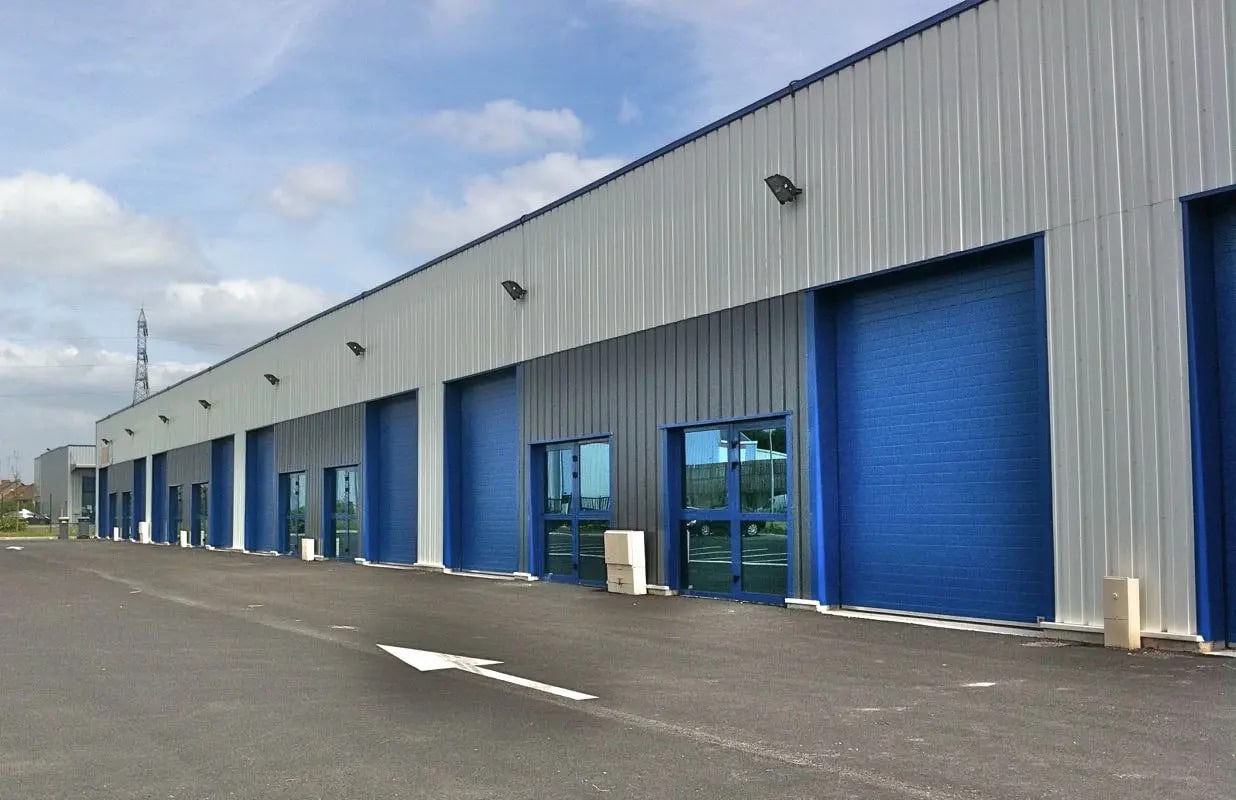 Local d’activités dans Anzin à louer Photo de l’immeuble– Image 1 sur 6