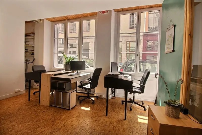 Local commercial dans Lyon à vendre - Photo de l’immeuble – Image 1 sur 3
