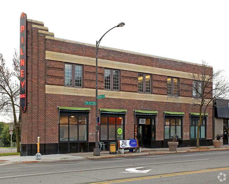 1032 W 7th St W, Saint Paul, MN à vendre - Photo de l’immeuble – Image 1 sur 7