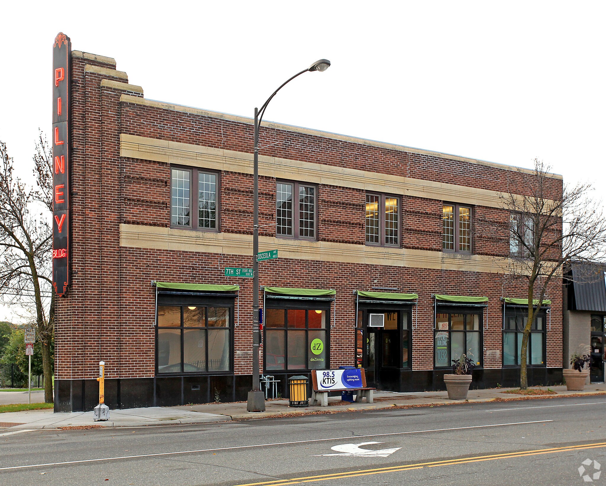 1032 W 7th St W, Saint Paul, MN à vendre Photo principale– Image 1 sur 8