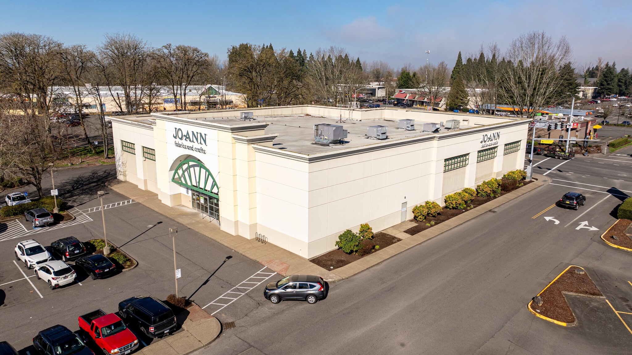 1050-1060 Greenacres Rd, Eugene, OR à louer Photo de l’immeuble– Image 1 sur 5