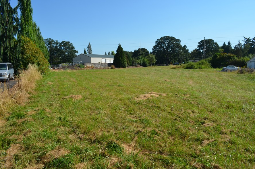 21270 NW West Union Rd, Hillsboro, OR à louer - Photo de l’immeuble – Image 1 sur 2