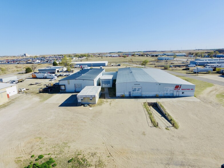 1302 Rath Ave, Dodge City, KS à vendre - Photo principale – Image 1 sur 35