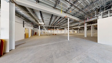542 W Covina Blvd, San Dimas, CA à louer Numérisation 3D Matterport– Image 2 sur 22