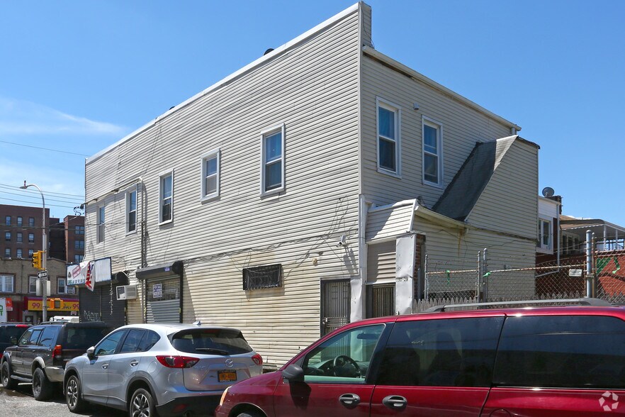 190-29 Jamaica Ave, Hollis, NY à vendre - Photo de l’immeuble – Image 2 sur 21