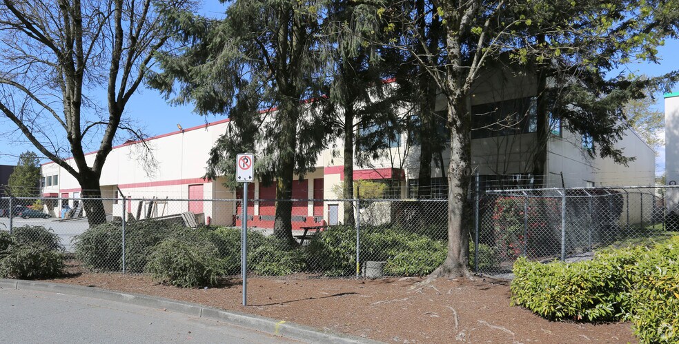 2051 Viceroy Pl, Richmond, BC à louer - Photo de l’immeuble – Image 3 sur 3