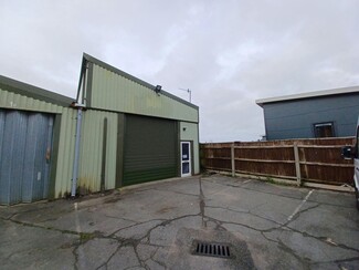 Plus de détails pour Crow Arch Ln, Ringwood - Industriel/Logistique à louer