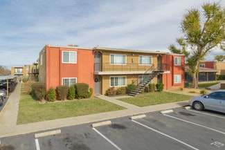 Plus de détails pour 5900 Riza Ave, Sacramento, CA - Logement à vendre