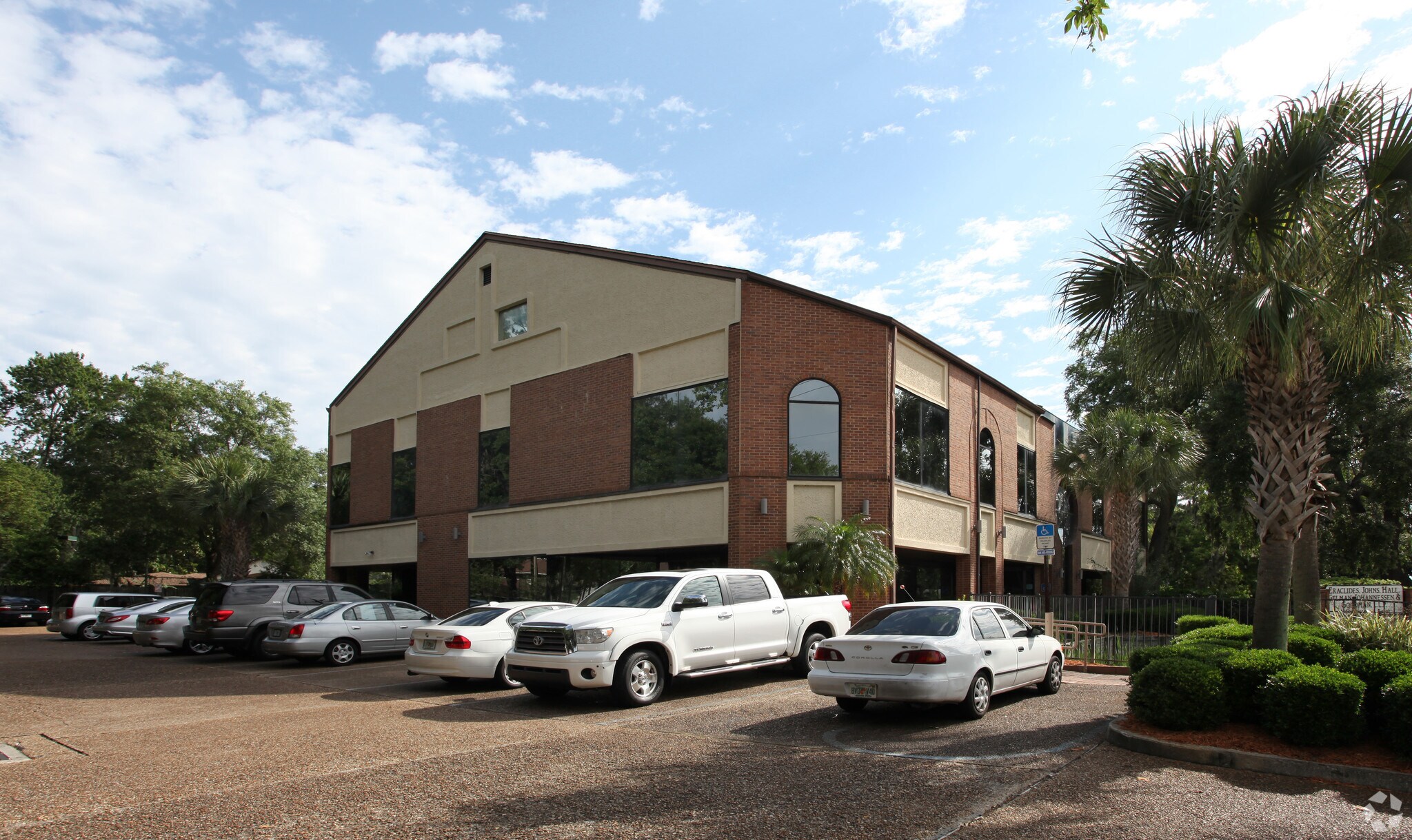 4811 Atlantic Blvd, Jacksonville, FL à louer Photo de l’immeuble– Image 1 sur 34