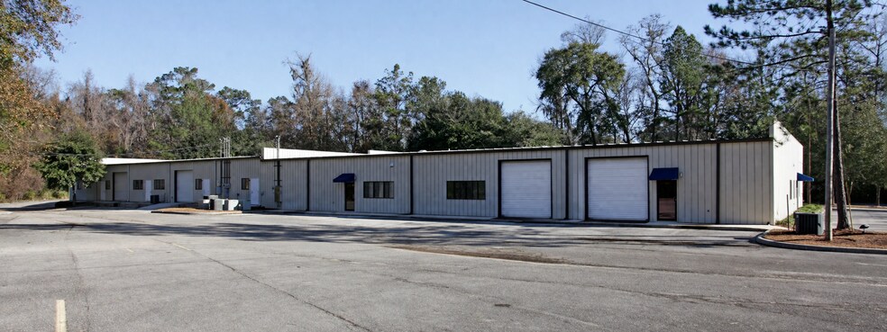 504 Capital Cir SE, Tallahassee, FL à louer - Photo de l’immeuble – Image 2 sur 13
