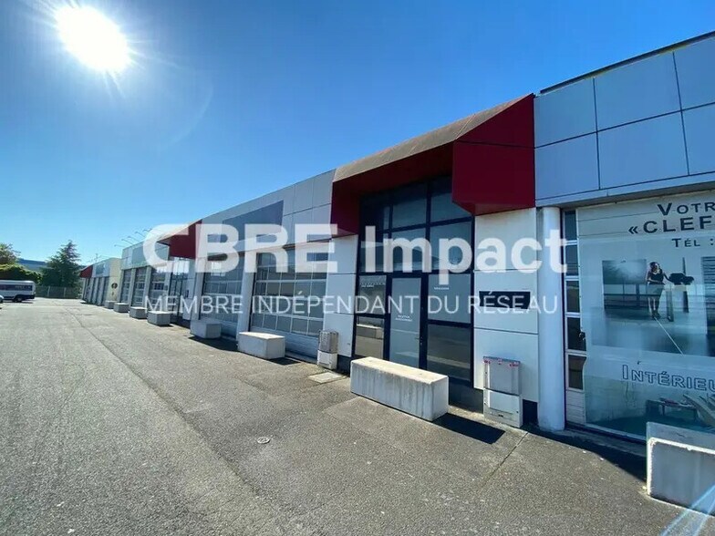 Local d’activités dans Marsannay-la-Côte à louer - Photo de l’immeuble – Image 2 sur 9