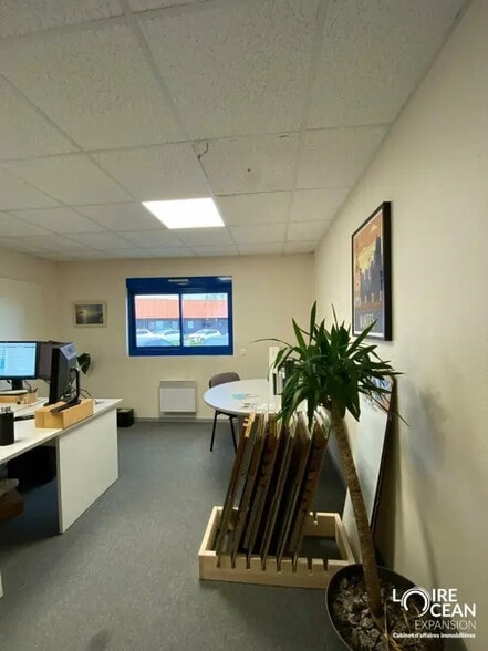 Bureau dans Nantes à vendre - Photo de l’immeuble – Image 3 sur 11