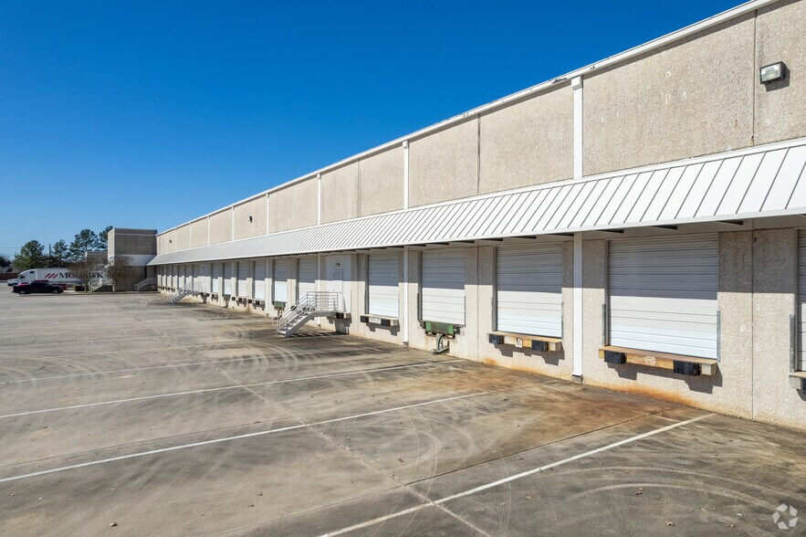 3800 Brittmoore Rd, Houston, TX à louer - Photo de l’immeuble – Image 3 sur 26