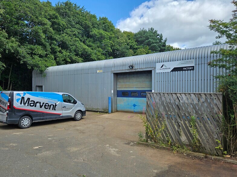 4 Crompton Rd, Glenrothes à louer - Photo de l’immeuble – Image 3 sur 3