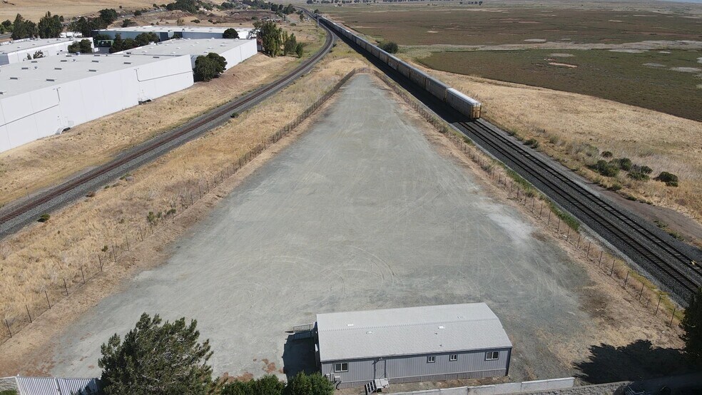 6190 Egret Ct, Benicia, CA à louer - Photo de l’immeuble – Image 3 sur 6