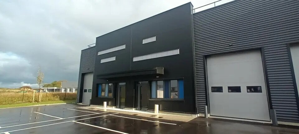 Local d’activités dans Le Havre à louer - Photo de l’immeuble – Image 1 sur 3