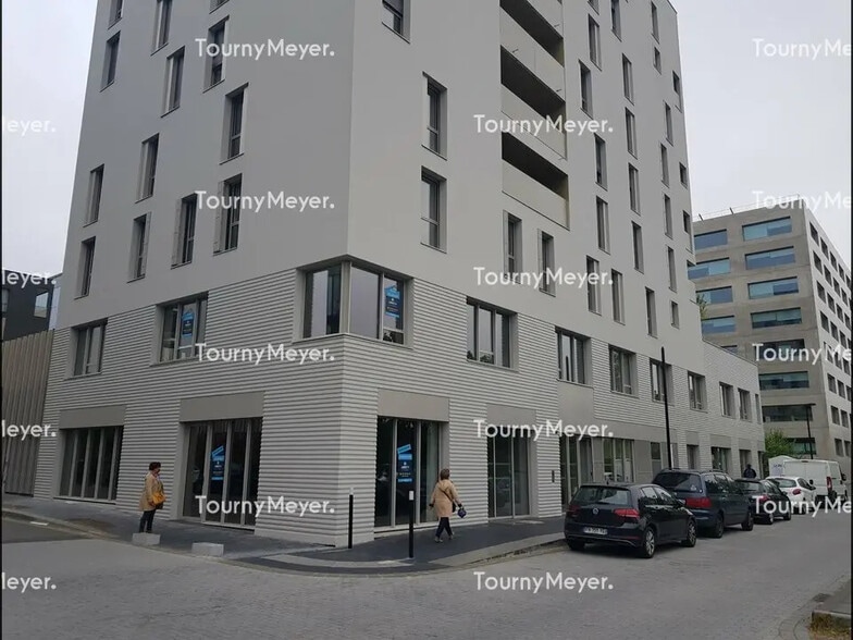 1 Rue Des Frères Lumières, Rennes à louer - Photo de l’immeuble – Image 2 sur 3