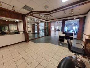 2200 El Mercado Loop, Sierra Vista, AZ à louer Photo intérieure– Image 2 sur 9
