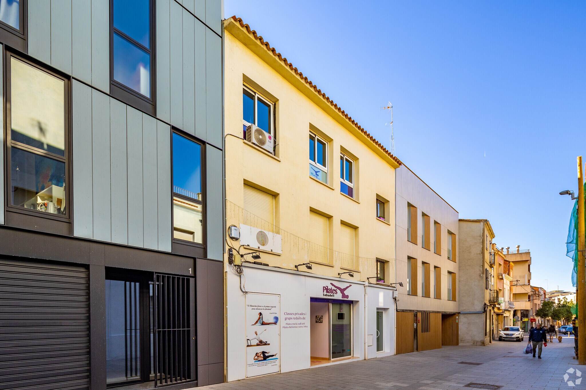 Local commercial dans Sabadell, Barcelona à louer Photo de l’immeuble– Image 1 sur 2