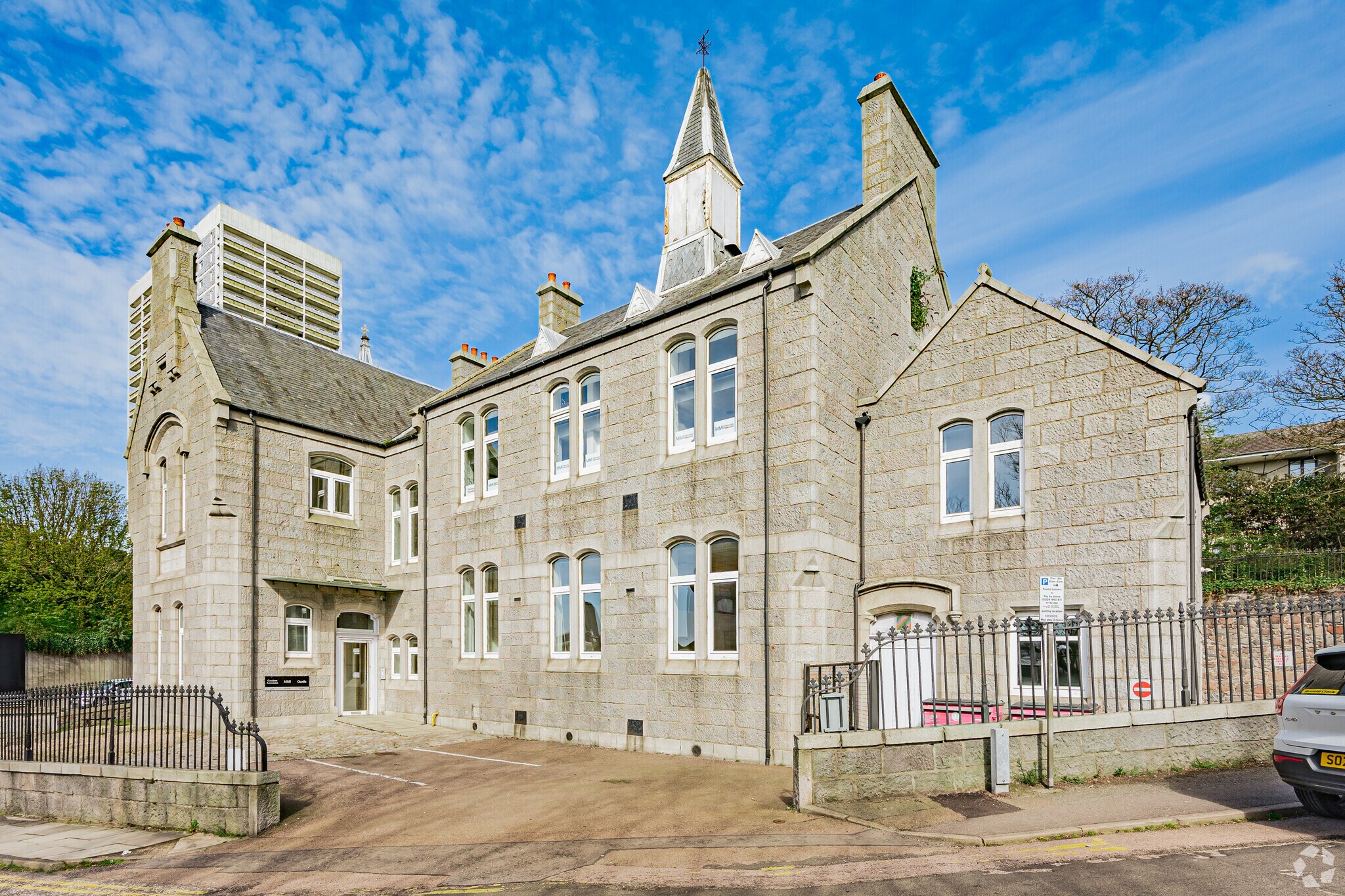 Commerce St, Aberdeen à louer Photo principale– Image 1 sur 10