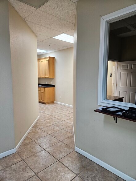 195-197 D'Arcy Pkwy, Lathrop, CA à vendre - Photo intérieure – Image 3 sur 9