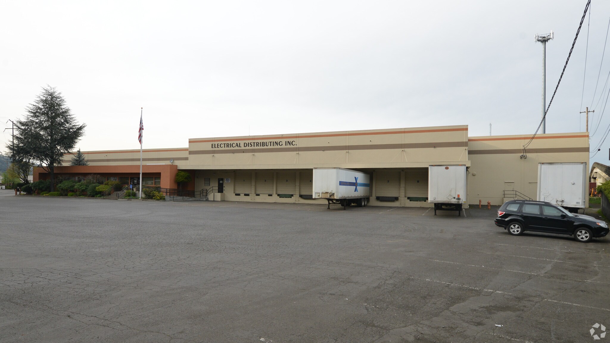 4600-4670 NW St Helens Rd, Portland, OR à louer Photo principale– Image 1 sur 7