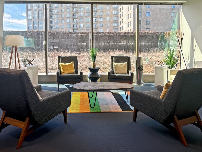 11810 Grand Park Ave, North Bethesda, MD à louer - Photo principale – Image 2 sur 16
