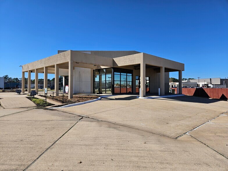 8727 Business Park Dr, Shreveport, LA à louer - Photo de l’immeuble – Image 3 sur 10