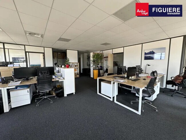 Plus de détails pour Bureau à louer