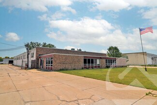 Plus de détails pour 32600 Industrial Dr, Madison Heights, MI - Industriel/Logistique à vendre