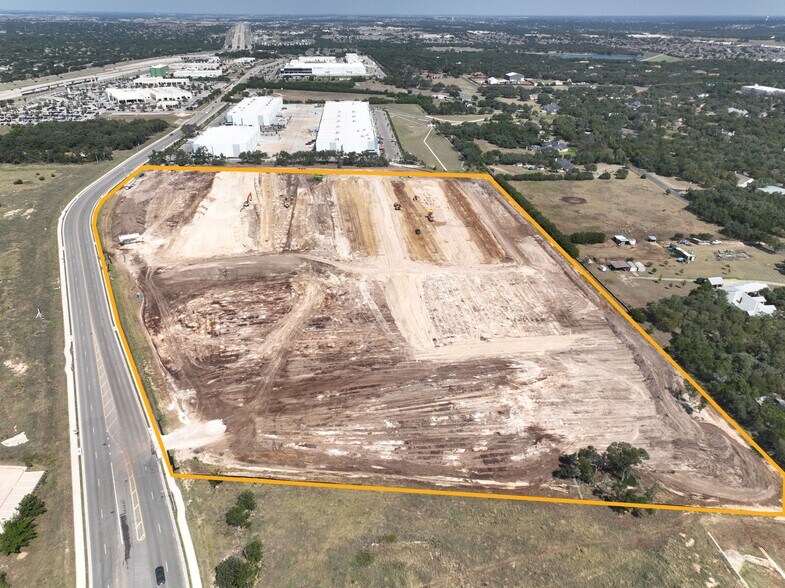 Scottsdale Dr, Leander, TX à louer - Photo de l’immeuble – Image 3 sur 4