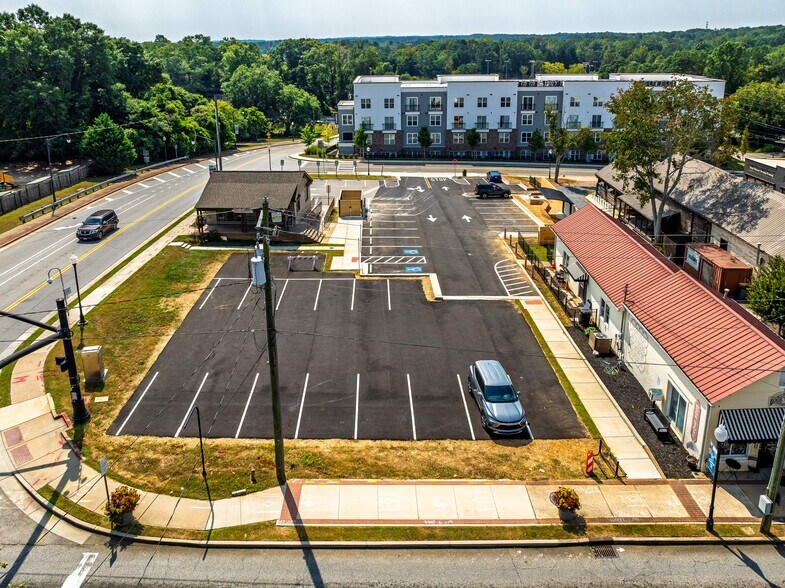 4437 Marietta St, Powder Springs, GA à louer - Photo de l’immeuble – Image 2 sur 10