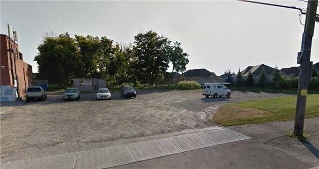 11859 Hurontario St, Brampton, ON à louer Photo principale– Image 1 sur 3