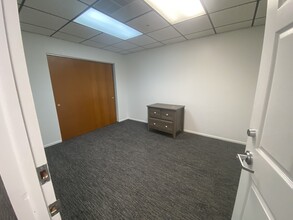 4301 32nd St, Bradenton, FL à louer Photo intérieure– Image 2 sur 5