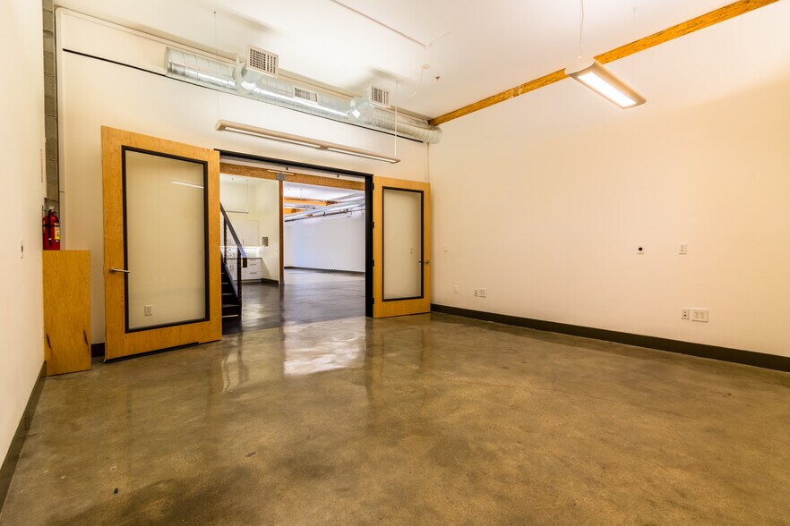 42 Dore St, San Francisco, CA à louer - Photo de l’immeuble – Image 3 sur 25
