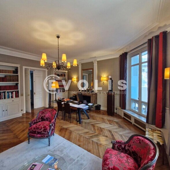 Bureau dans Paris à louer - Photo intérieure – Image 2 sur 13