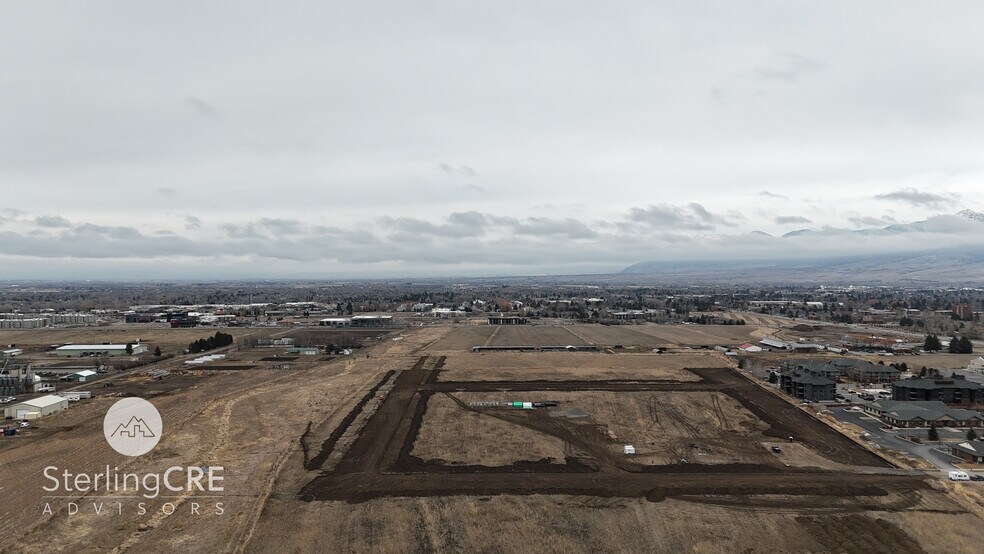 45.660588500468336, -111.0695537382889, Bozeman, MT à vendre - Photo de l’immeuble – Image 3 sur 25