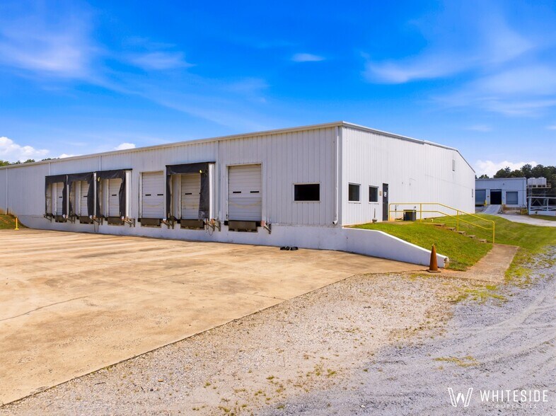 486 Vance St, Forest City, NC à louer - Photo de l’immeuble – Image 2 sur 6