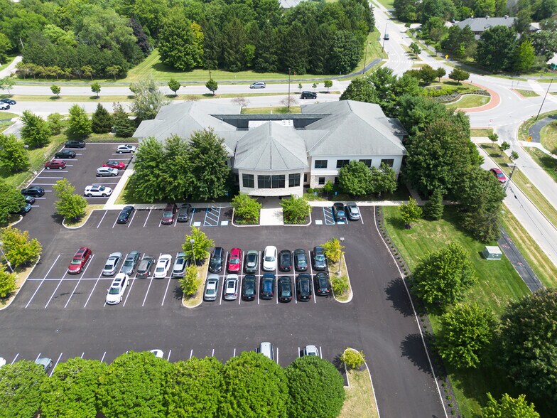 6805 Avery-Muirfield Dr, Dublin, OH à louer - Photo de l’immeuble – Image 2 sur 14
