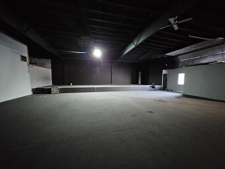 6829 Crenshaw Blvd, Los Angeles, CA à vendre - Photo intérieure – Image 3 sur 9
