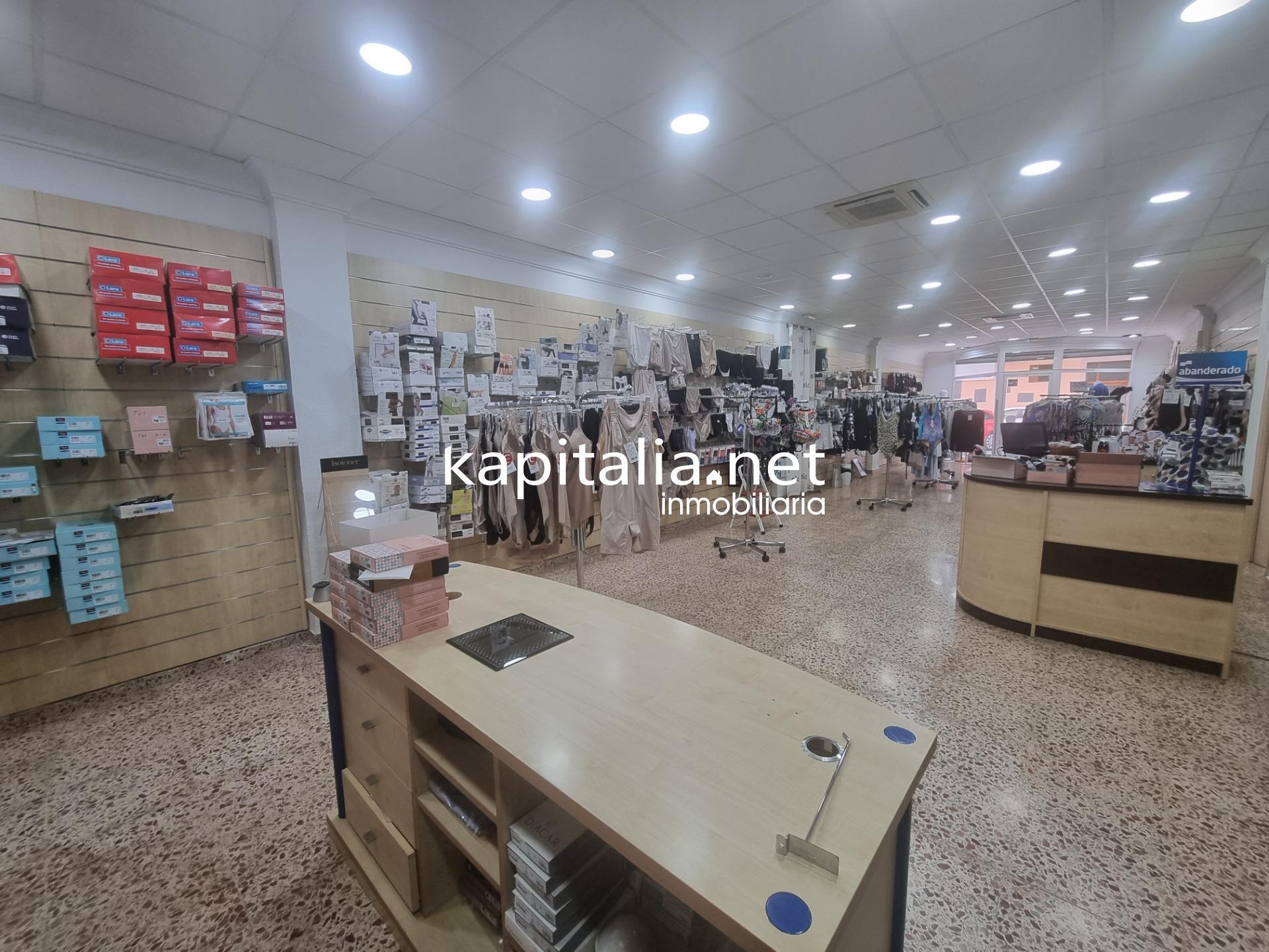 Local commercial dans Ontinyent, Valencia à vendre Photo intérieure– Image 1 sur 8