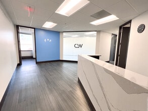 231 S Bemiston Ave, Clayton, MO à louer Photo intérieure– Image 2 sur 12