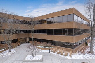 Plus de détails pour 1000 Hart Rd, Barrington, IL - Bureau à louer