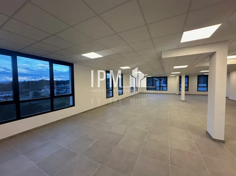 Bureau dans Aubagne à vendre Photo intérieure– Image 1 sur 7